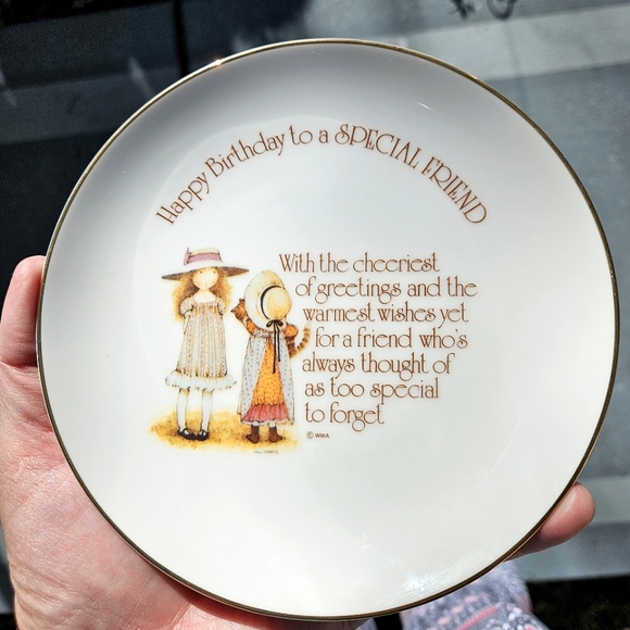 Holly Hobbie 6" plate Happy Birthday Lasting Memories Fine Porcelain Japan - Picture 1 of 5